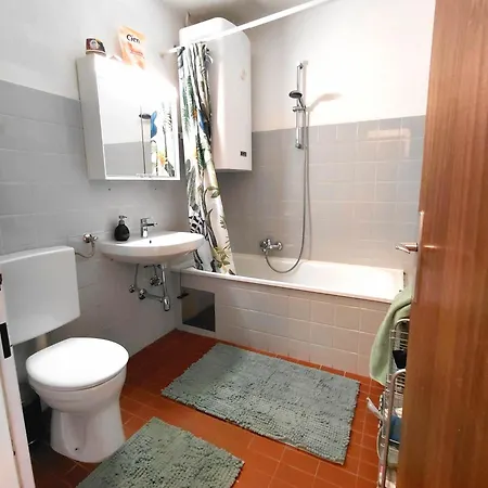 Apartment, Zentral Apartment Graz